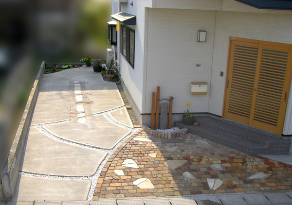 ザ・外構家オリジナル!!おしゃれな立水栓と一体型門柱?